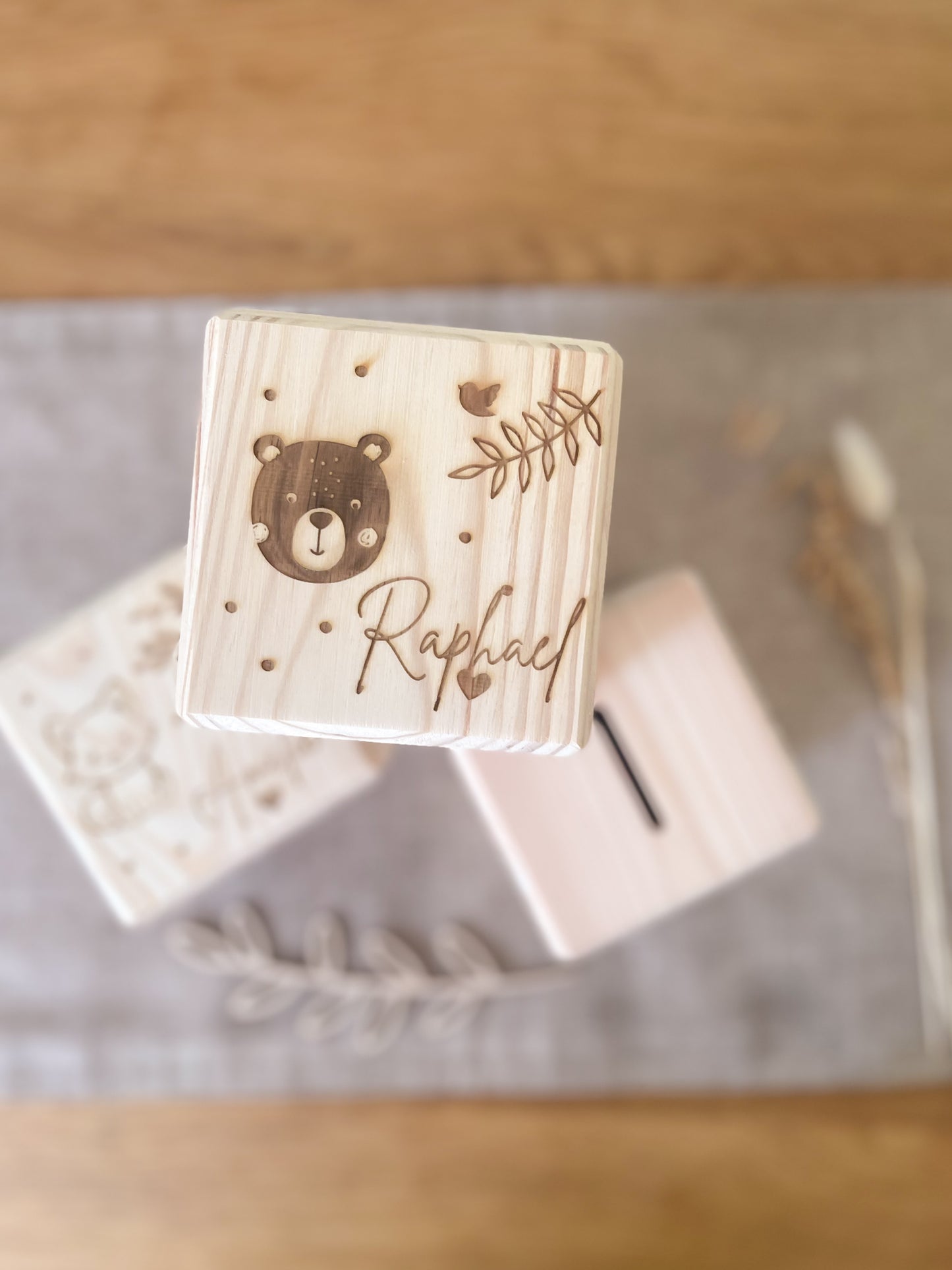 Holzspardose