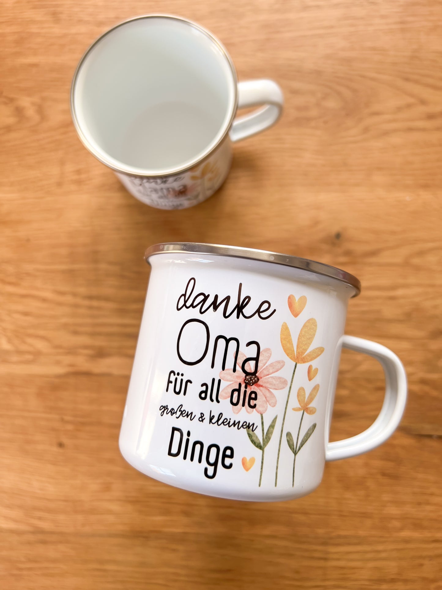 Emaille Häferl •Frühlingsblumen - Danke Oma•